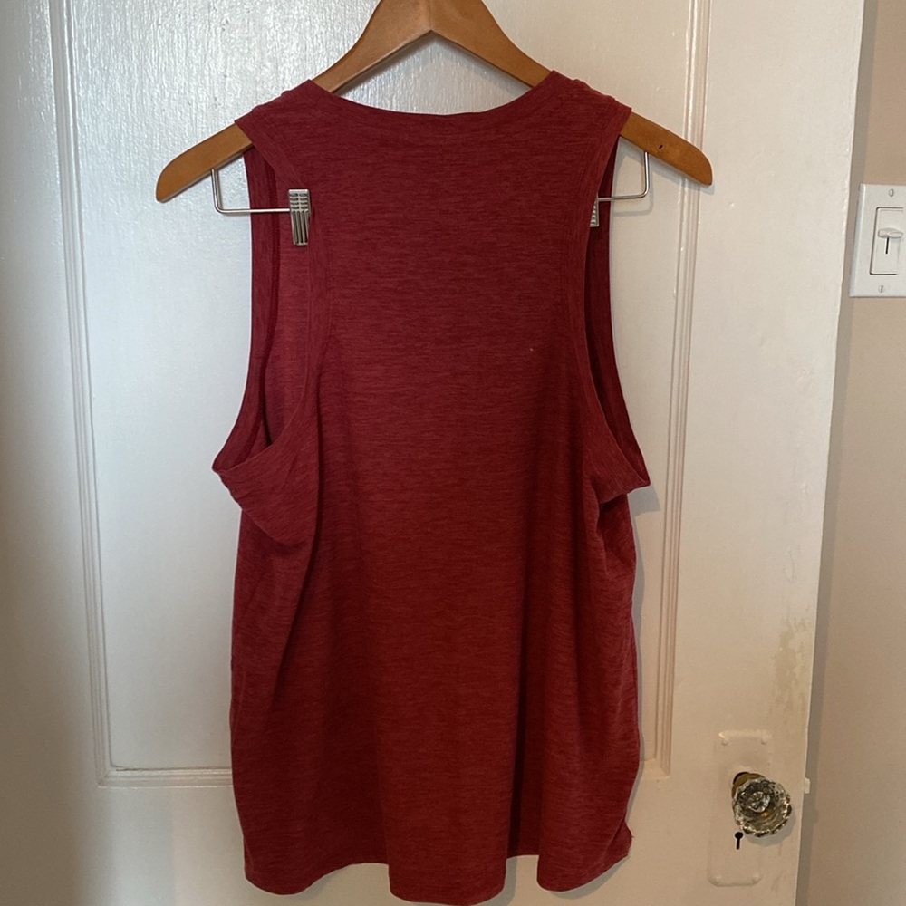 Heathered Red/Pink Tank - Picture 2 of 2